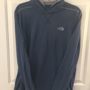 The north face hooded pull over